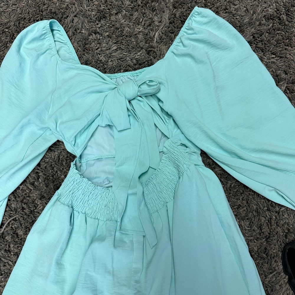 Elegant Mint Green Off-Shoulder Dress <<<<<96>>>>> - Picture 4 of 8